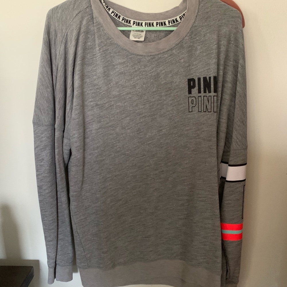 VS sweater
